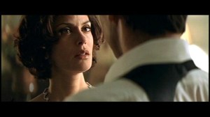 Look out Teri Hatcher! That Bond is bad news